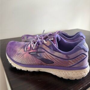 Brooks Ghost Women's Lavender and Purple Running Shoes